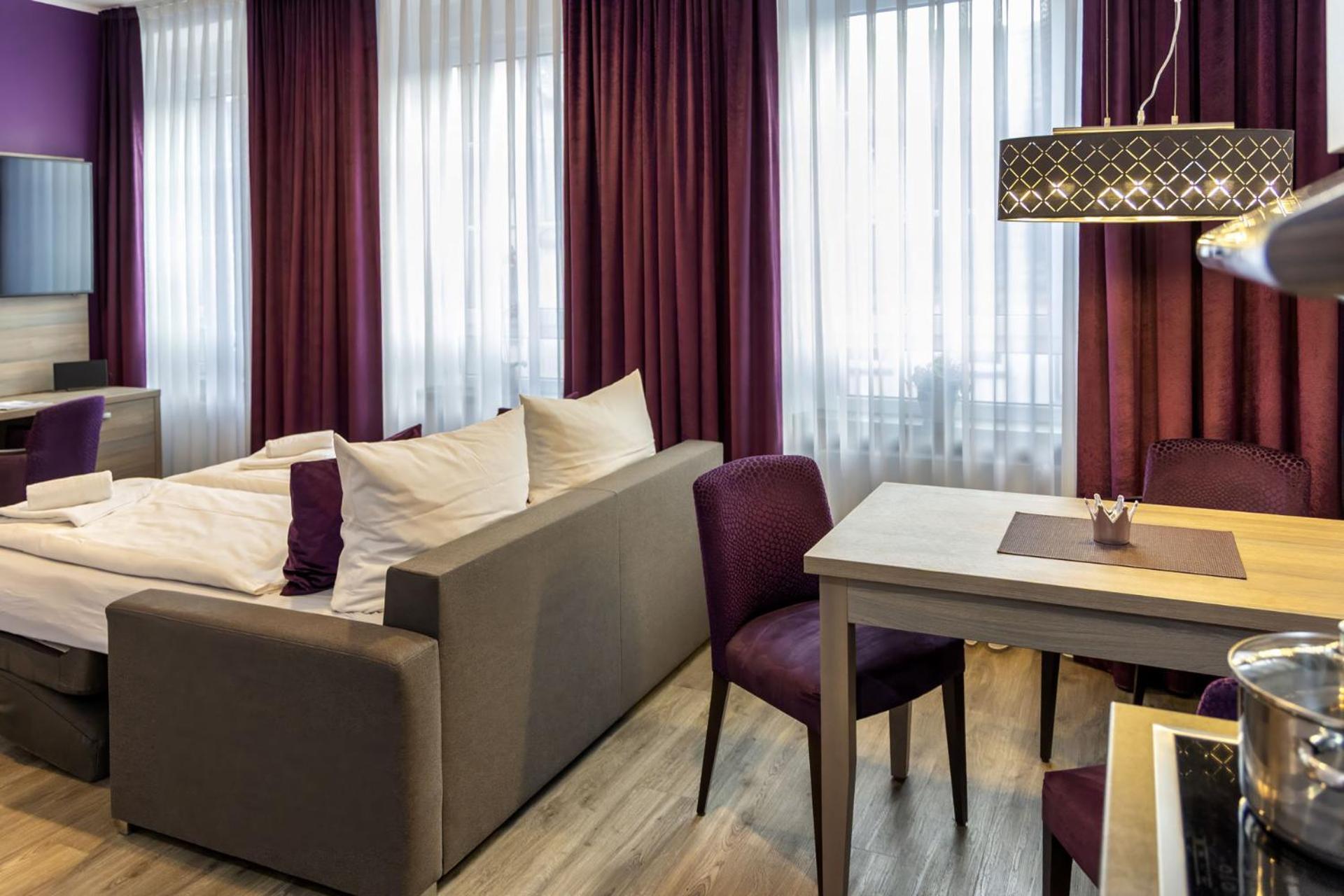 Apartmenthaus Burgenheimat In Rhens Bei Koblenz Luaran gambar