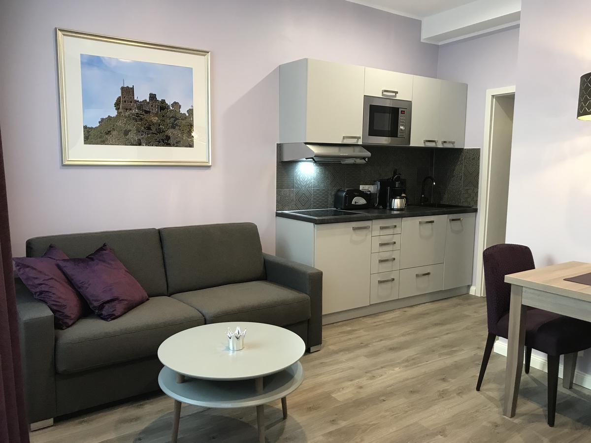 Apartmenthaus Burgenheimat In Rhens Bei Koblenz Luaran gambar