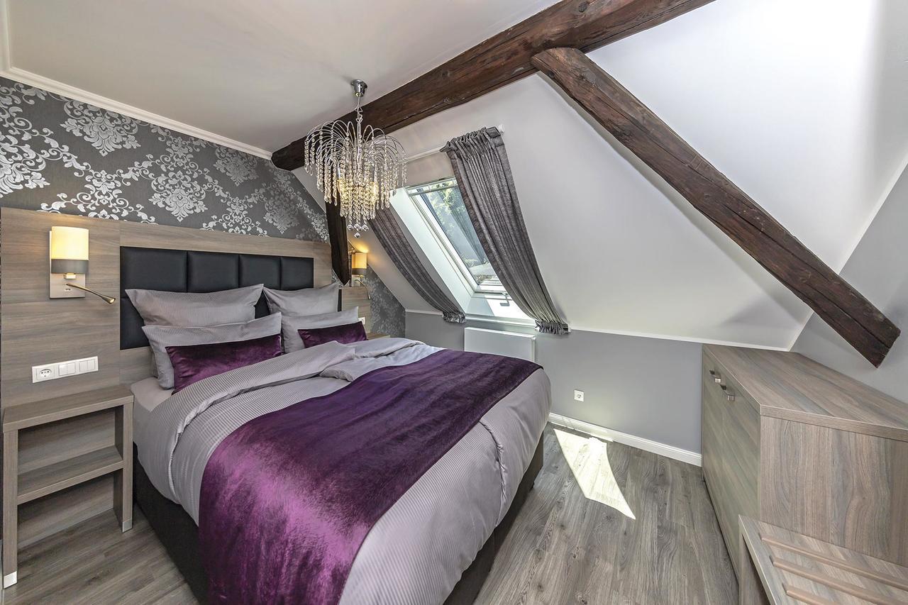 Apartmenthaus Burgenheimat In Rhens Bei Koblenz Luaran gambar